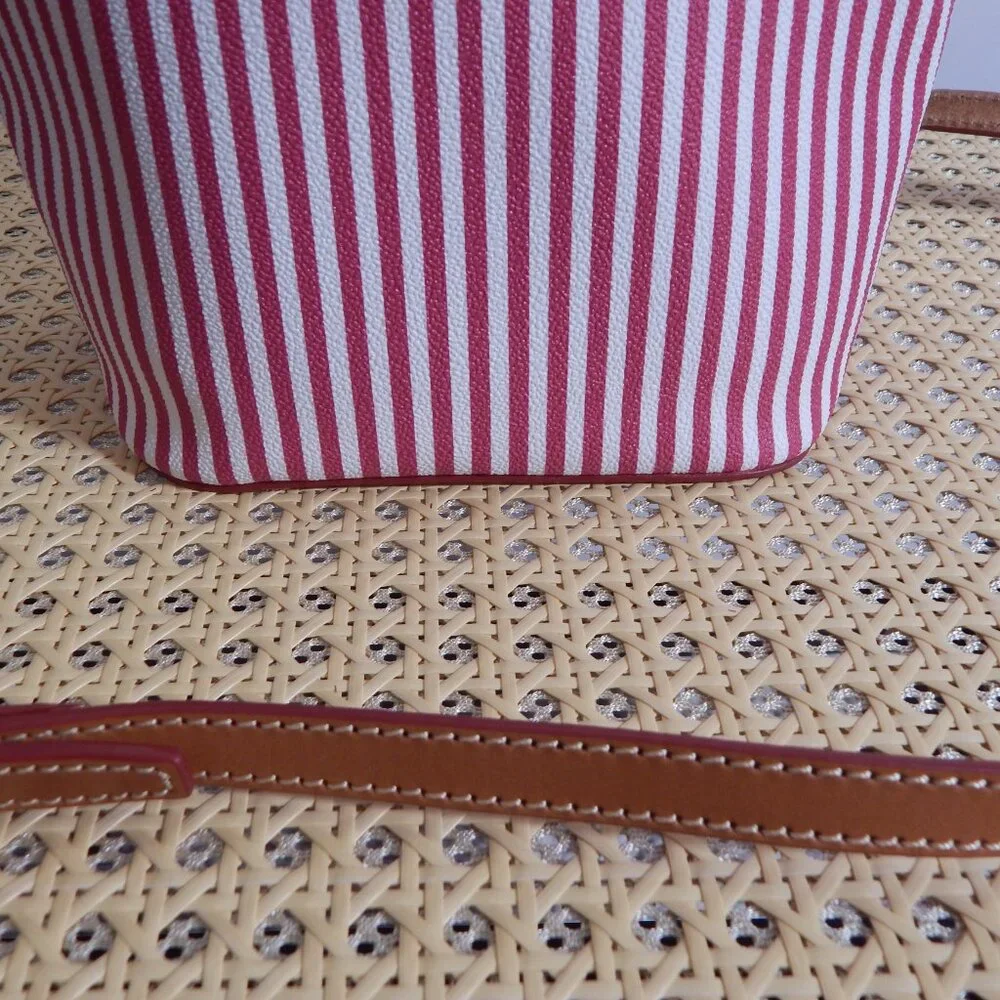Dooney & Bourke Seaview Small Drawstring Crossbody - Picture 6 of 10